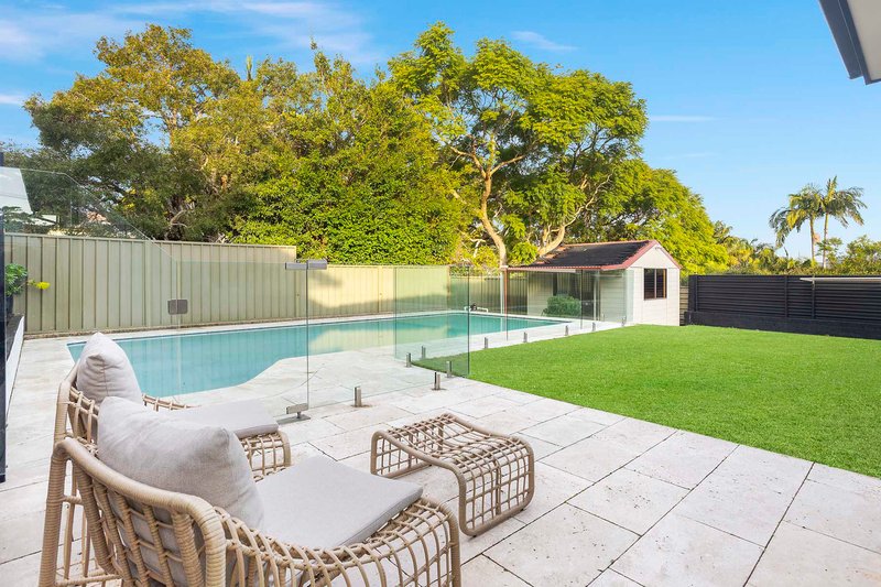 Photo - 16 Kalkada Avenue, Gymea Bay NSW 2227 - Image 18