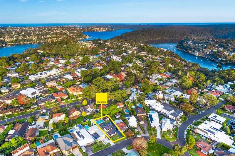 Photo - 16 Kalkada Avenue, Gymea Bay NSW 2227 - Image 21