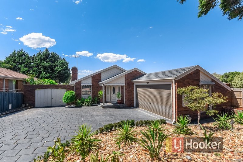 16 Kanumbra Court, Hallam VIC 3803