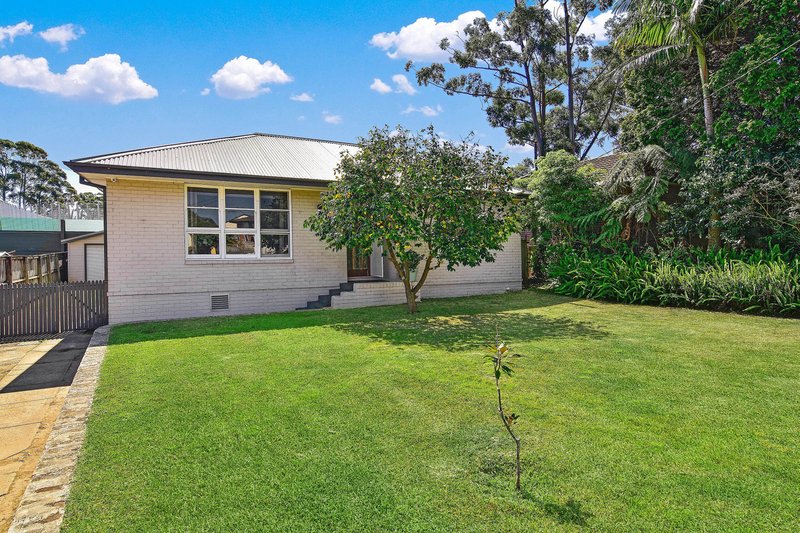 Photo - 16 Karingal Crescent, Frenchs Forest NSW 2086 - Image 8