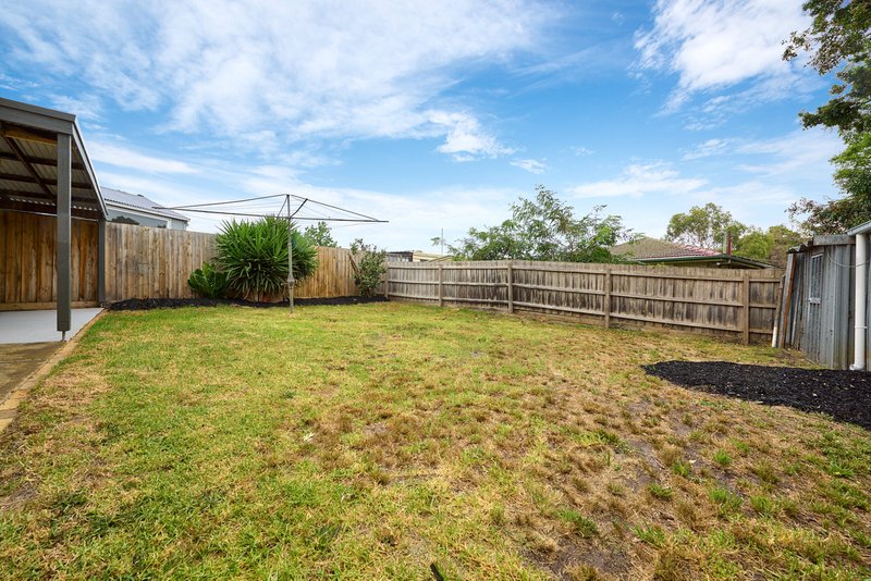 Photo - 16 Karingal Drive, Frankston VIC 3199 - Image 7