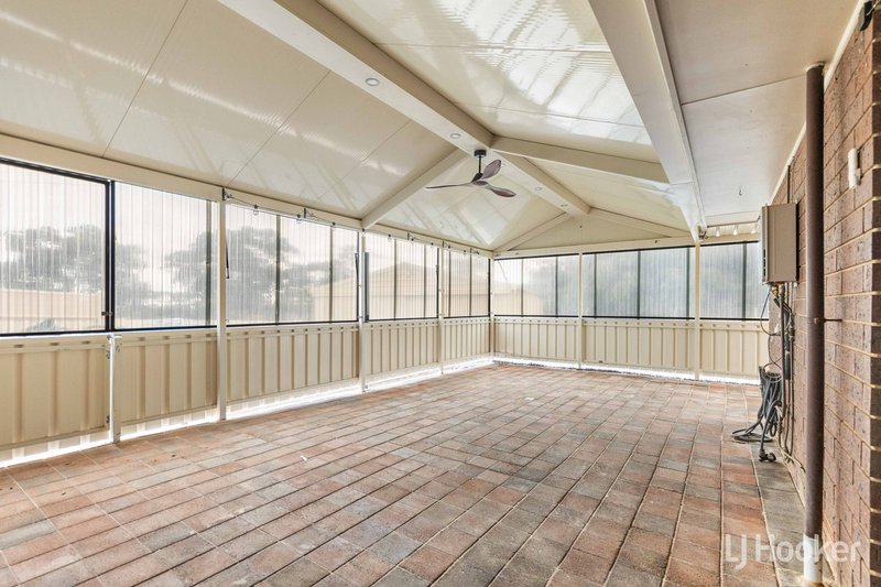 Photo - 16 Karrawirra Close, Craigmore SA 5114 - Image 17