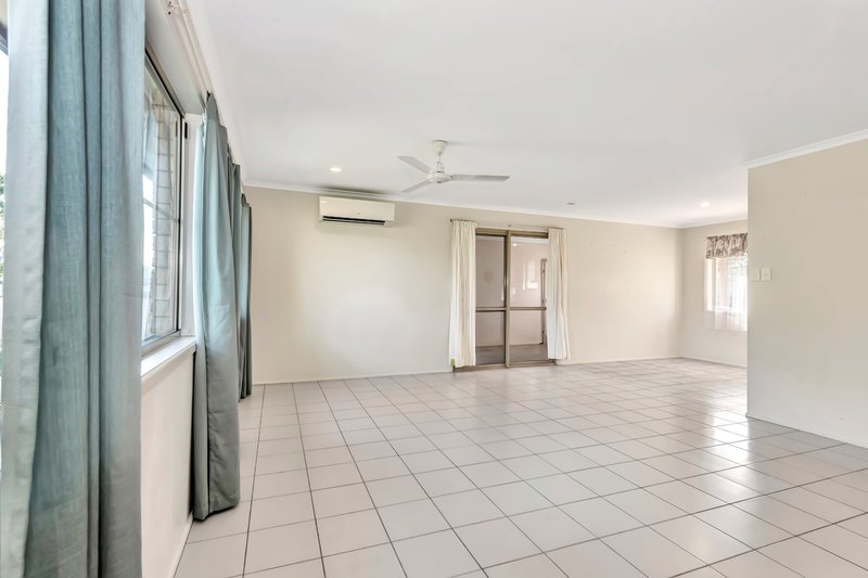 Photo - 16 Karwin Drive, Andergrove QLD 4740 - Image 2