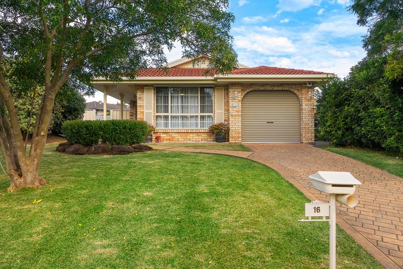 16 Kathy Way, Dean Park NSW 2761