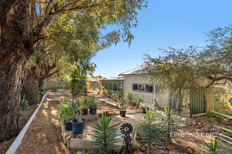 Photo - 16 Keating Street, Rangeway WA 6530 - Image 11