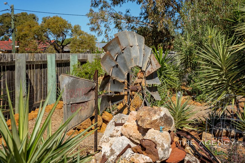 Photo - 16 Keating Street, Rangeway WA 6530 - Image 13