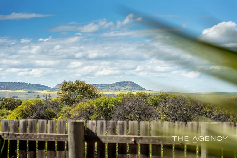 Photo - 16 Keating Street, Rangeway WA 6530 - Image 14