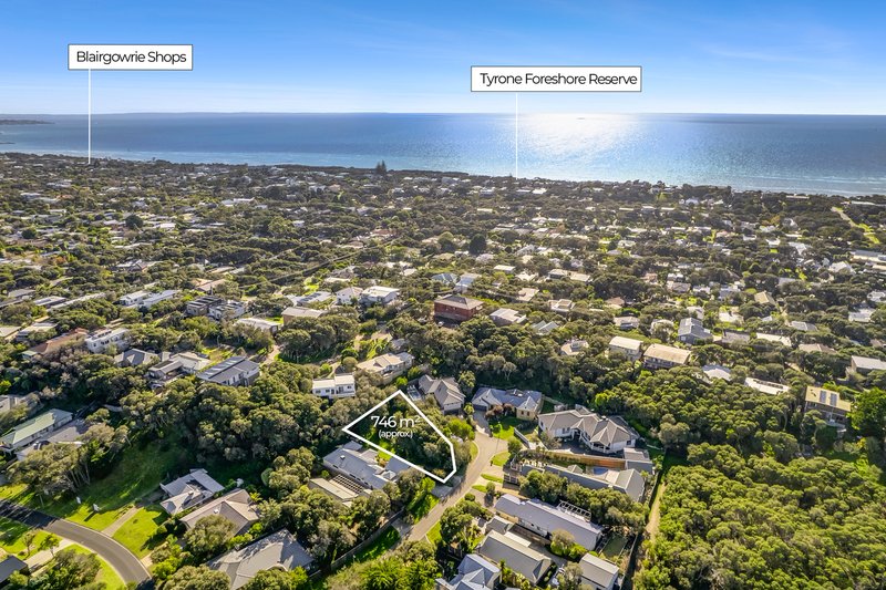 Photo - 16 Keats Court, Rye VIC 3941 - Image 3