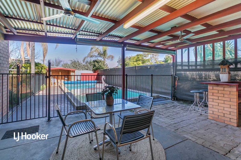 Photo - 16 Kelleway Street, Parafield Gardens SA 5107 - Image 14