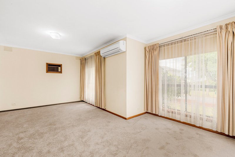 Photo - 1/6 Kennedy Avenue, Ringwood VIC 3134 - Image 3