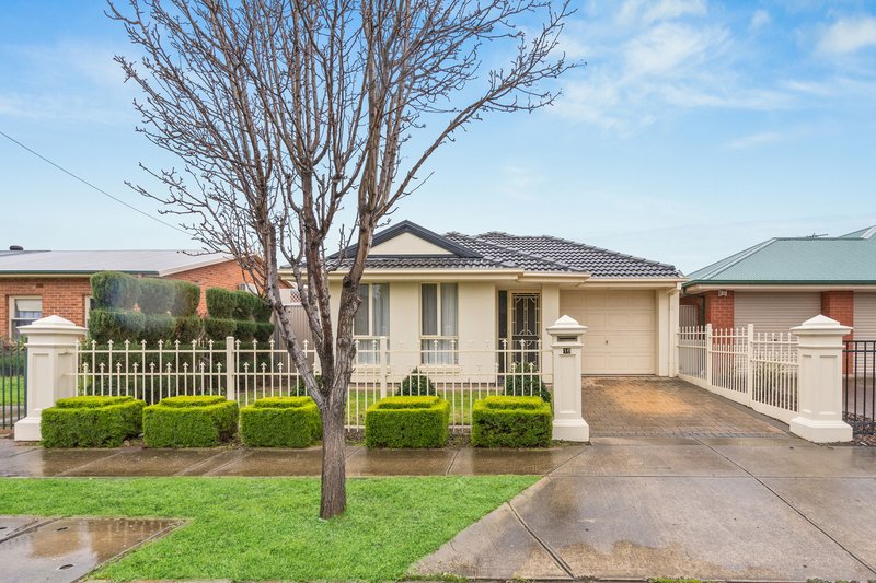 16 Kent Street, Mansfield Park SA 5012