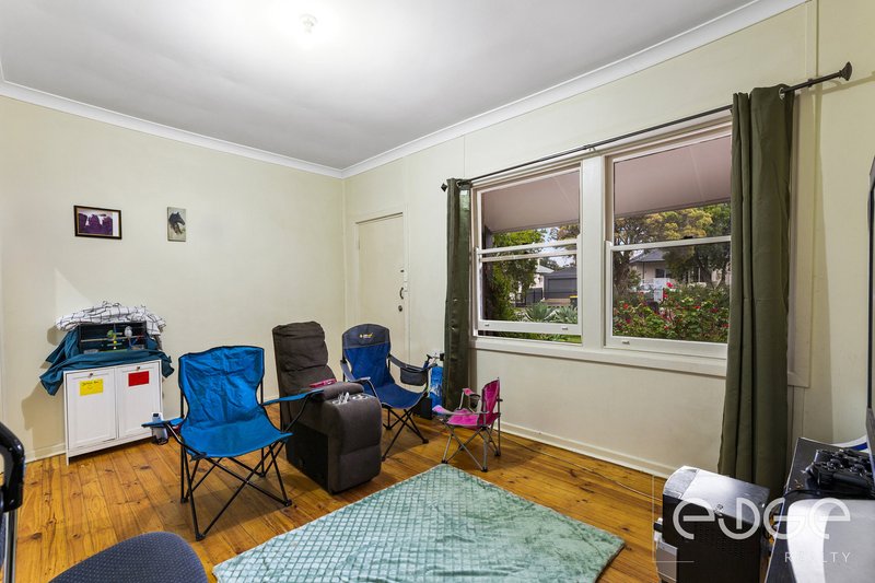 Photo - 16 Kentish Road, Elizabeth Downs SA 5113 - Image 4