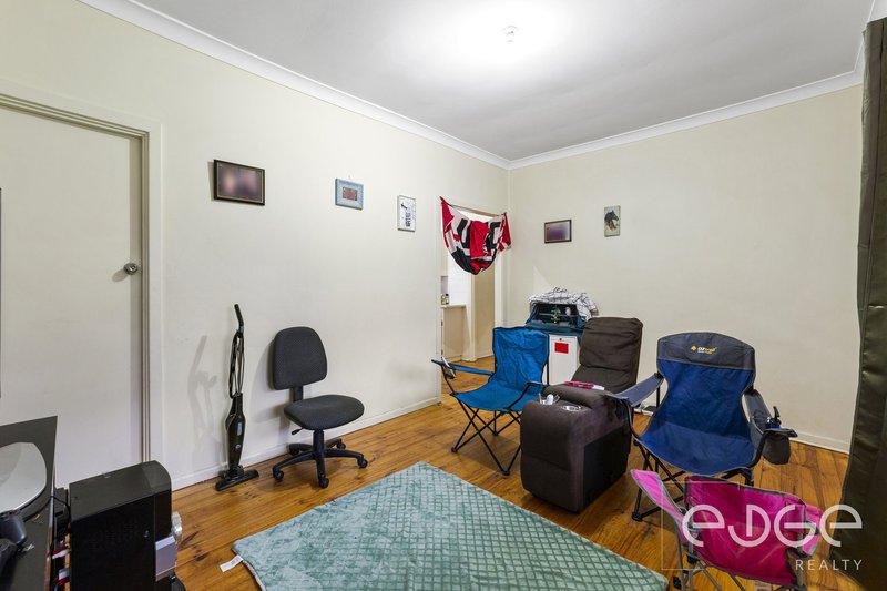 Photo - 16 Kentish Road, Elizabeth Downs SA 5113 - Image 5