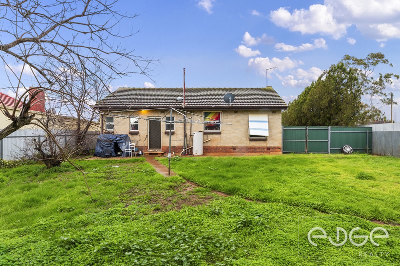 Photo - 16 Kentish Road, Elizabeth Downs SA 5113 - Image 17
