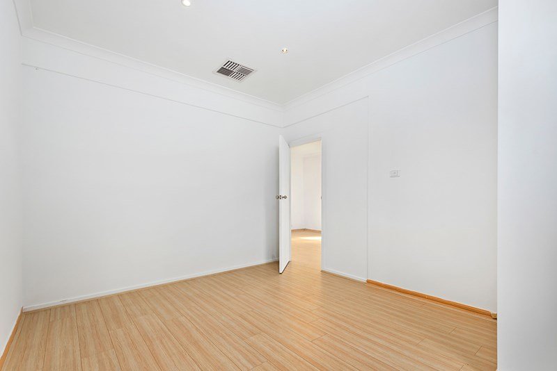 Photo - 16 Keogh Street, Burwood VIC 3125 - Image 2