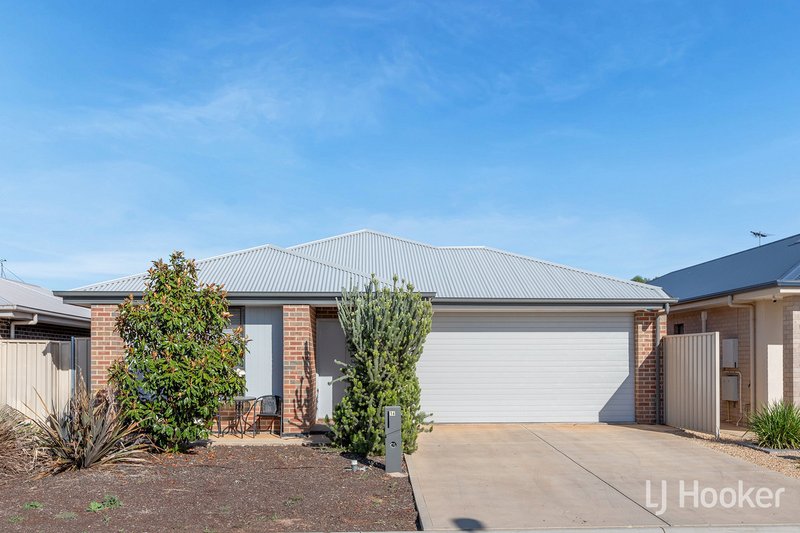 16 Kerrie Avenue, Munno Para West SA 5115