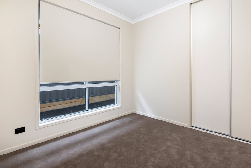 Photo - 16 Kestral Street, Worongary QLD 4213 - Image 6