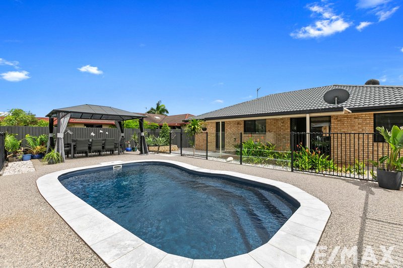 Photo - 16 Kestrel Crt , Eli Waters QLD 4655 - Image 3