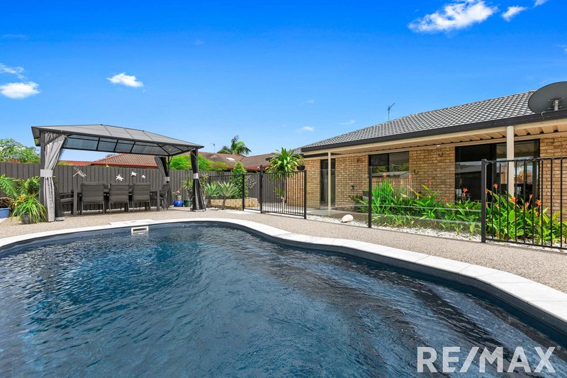 Photo - 16 Kestrel Crt , Eli Waters QLD 4655 - Image 19