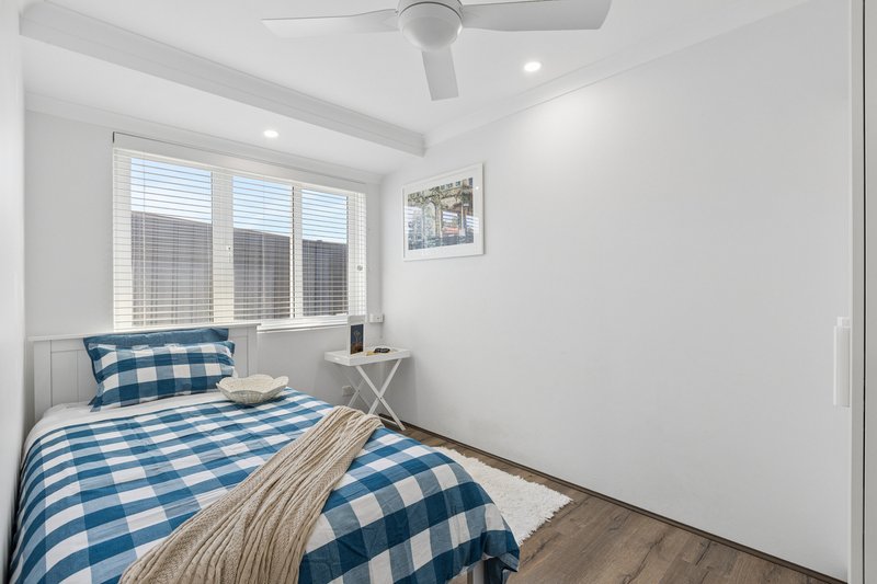 Photo - 16 Kilmarnock Loop, Kinross WA 6028 - Image 8