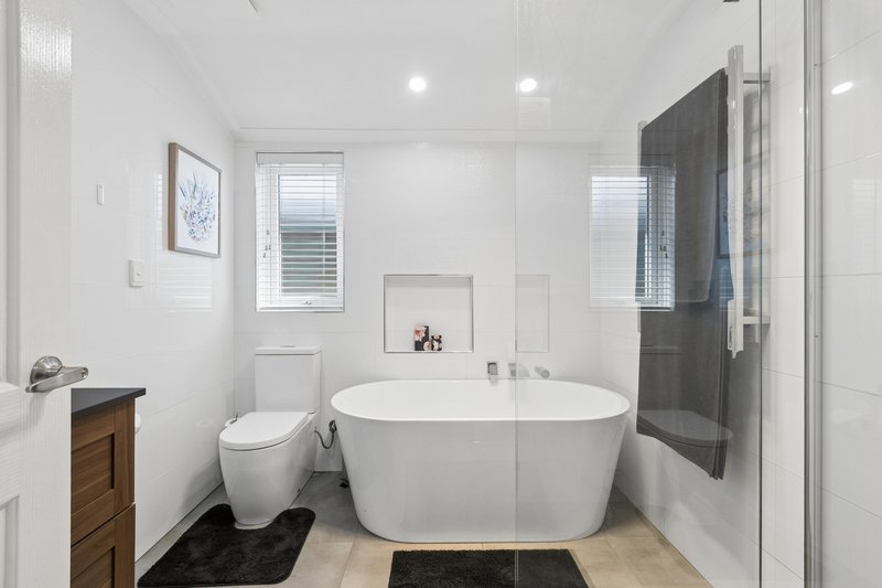 Photo - 16 Kilmarnock Loop, Kinross WA 6028 - Image 9