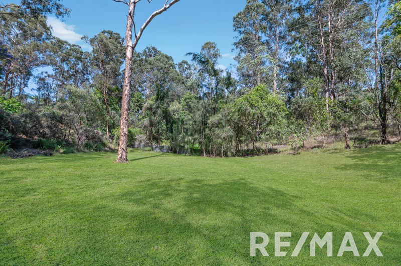 Photo - 16 Kimberley Court, Eatons Hill QLD 4037 - Image 21