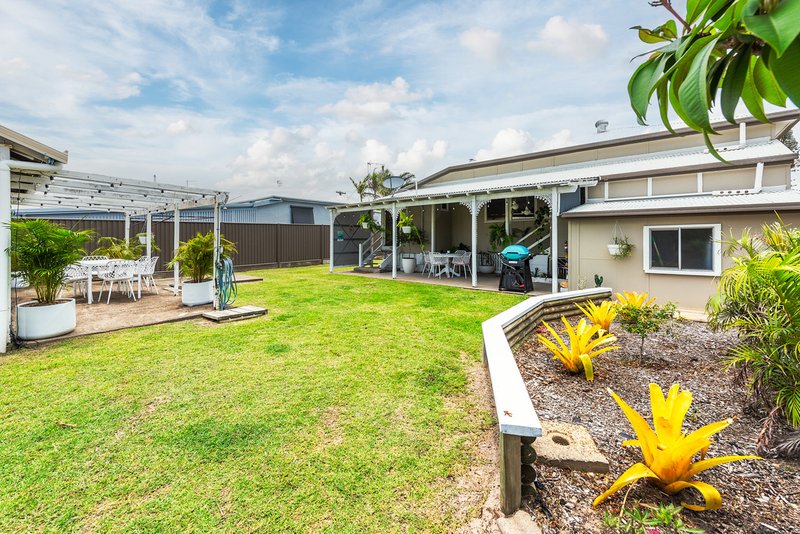 Photo - 16 King Street, Urangan QLD 4655 - Image 26