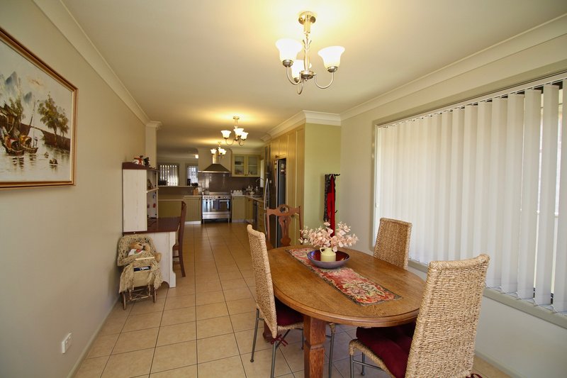 Photo - 16 Kingfisher Drive, Inverell NSW 2360 - Image 6