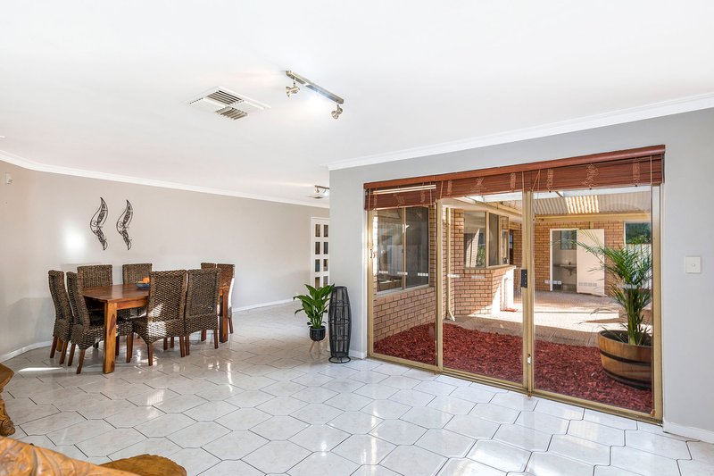 Photo - 16 Kingfisher Drive, North Yunderup WA 6208 - Image 6