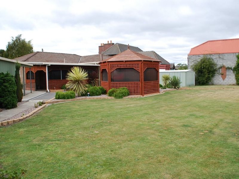 Photo - 16 Kingsmill Street, Wynyard TAS 7325 - Image 12