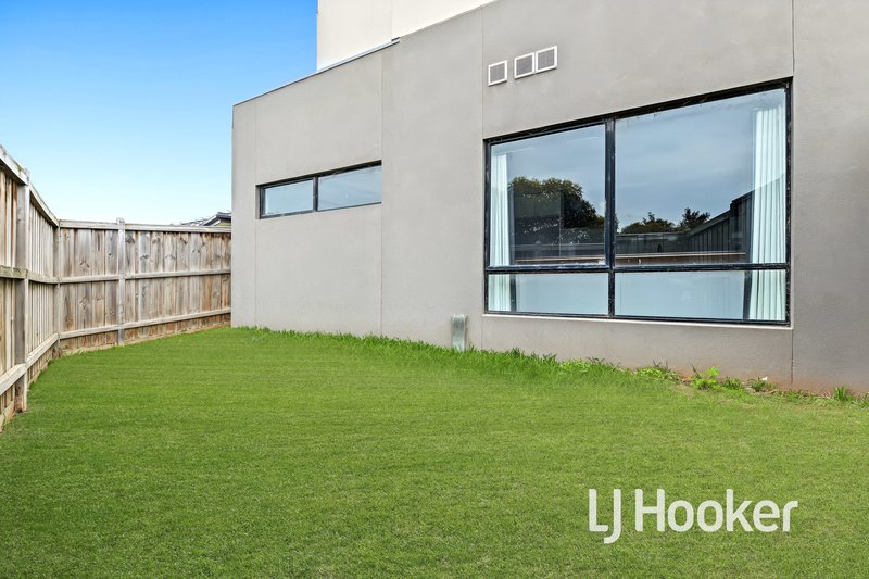 Photo - 16 Kipling Drive, Officer VIC 3809 - Image 13