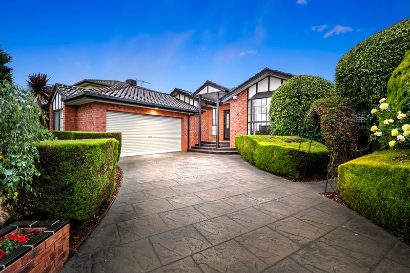 16 Kipping Rise, South Morang VIC 3752