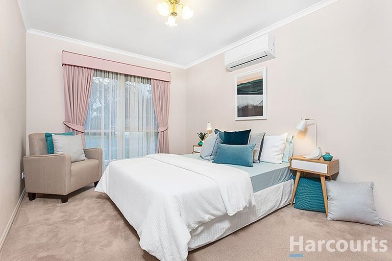 Photo - 1/6 Kirstina Road, Glen Waverley VIC 3150 - Image 5