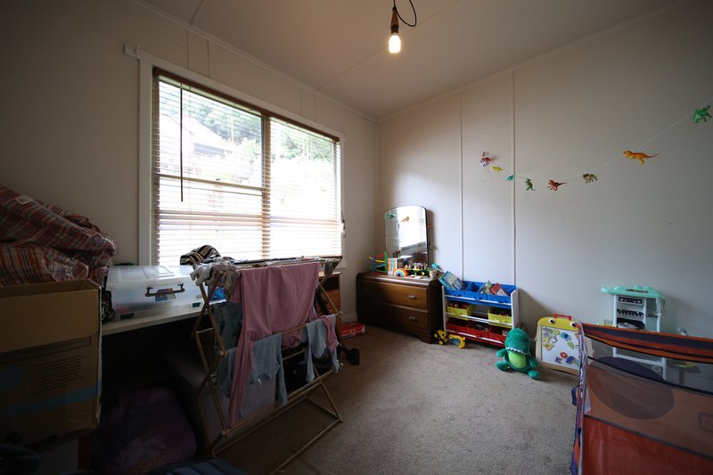 Photo - 16 Knox Street, Queenstown TAS 7467 - Image 8