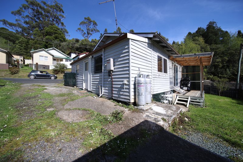 Photo - 16 Knox Street, Queenstown TAS 7467 - Image 13