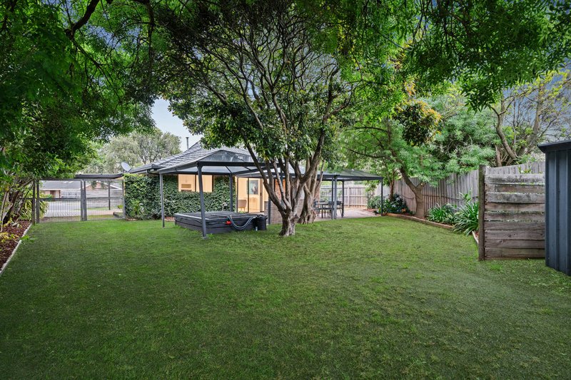 Photo - 16 Koel Court, Carrum Downs VIC 3201 - Image 2