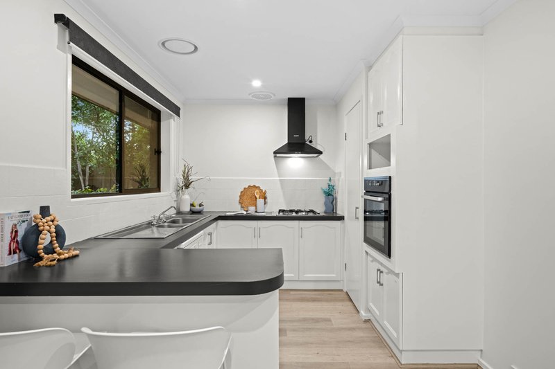 Photo - 16 Koel Court, Carrum Downs VIC 3201 - Image 11