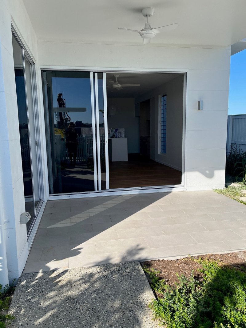 Photo - 1/6 Kombi Street, Bokarina QLD 4575 - Image 6