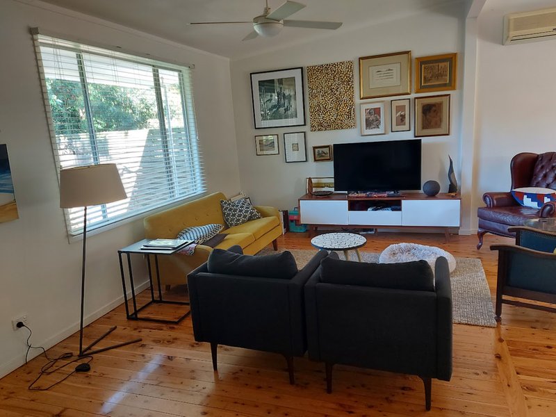 Photo - 16 Korina Avenue, Umina Beach NSW 2257 - Image 6