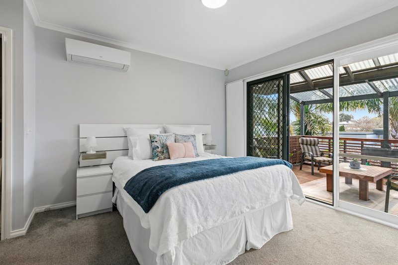 Photo - 16 Kubis Crescent, Dingley Village VIC 3172 - Image 9