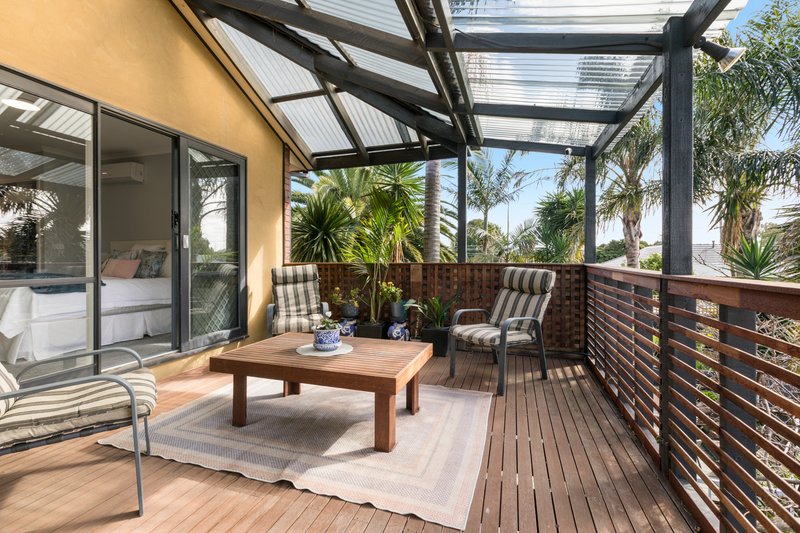 Photo - 16 Kubis Crescent, Dingley Village VIC 3172 - Image 11