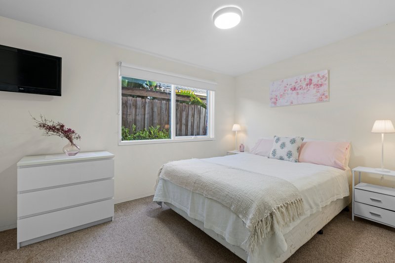Photo - 16 Kubis Crescent, Dingley Village VIC 3172 - Image 12
