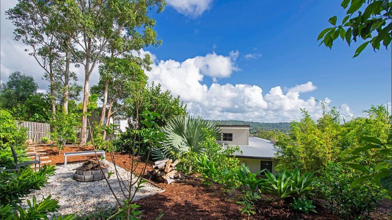 Photo - 16 Kukulies Court, Currumbin Waters QLD 4223 - Image 21