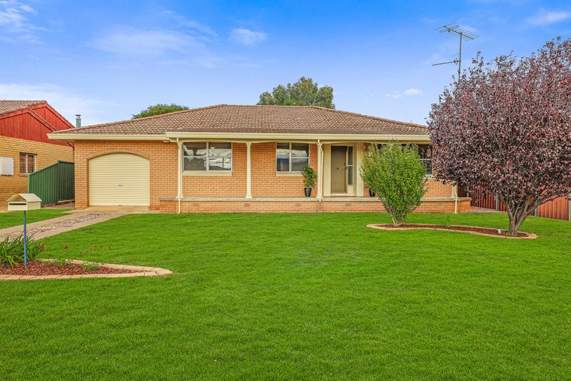 16 Kurrawan Street, Tamworth NSW 2340