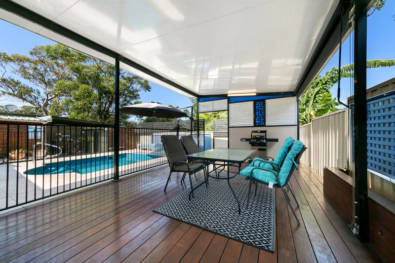 Photo - 16 Laelana Avenue, Budgewoi NSW 2262 - Image 12