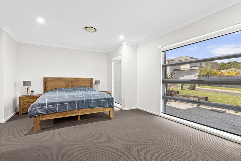Photo - 16 Laguna Close, Shell Cove NSW 2529 - Image 5