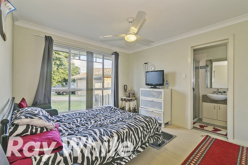 Photo - 16 Lake Wivenhoe Court, Logan Reserve QLD 4133 - Image 4