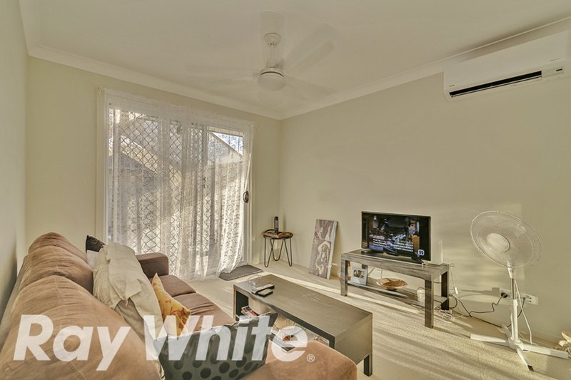 Photo - 16 Lake Wivenhoe Court, Logan Reserve QLD 4133 - Image 9