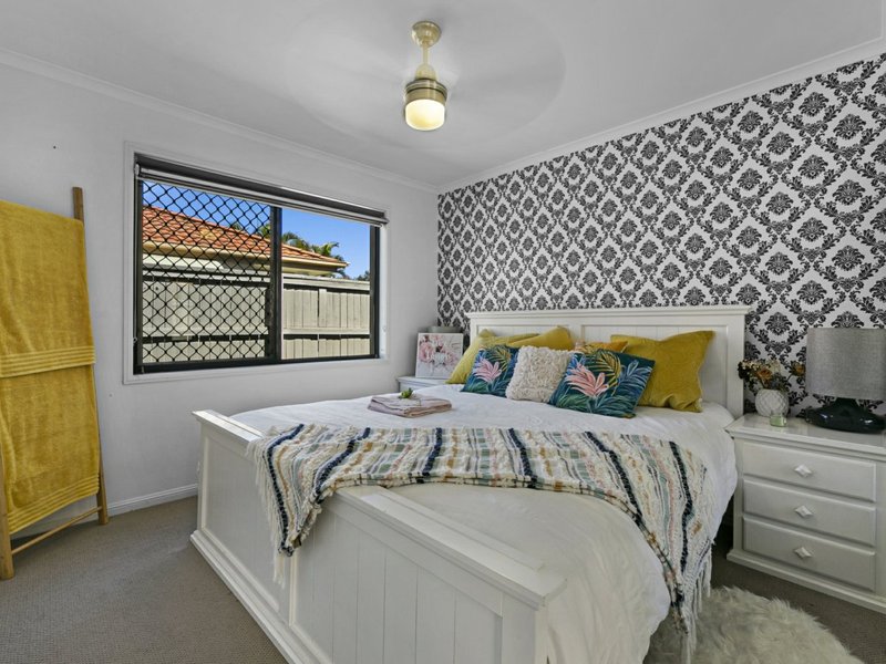 Photo - 16 Lanai Drive, Burleigh Waters QLD 4220 - Image 14