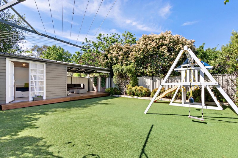 Photo - 16 Lance Hill Avenue, Dunlop ACT 2615 - Image 13